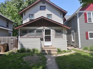912 W 8th St, Sioux Falls, SD 57104