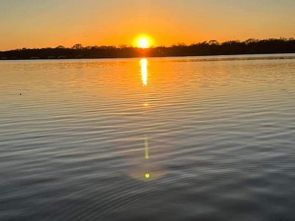 2nd image of 299 Sunset Dr