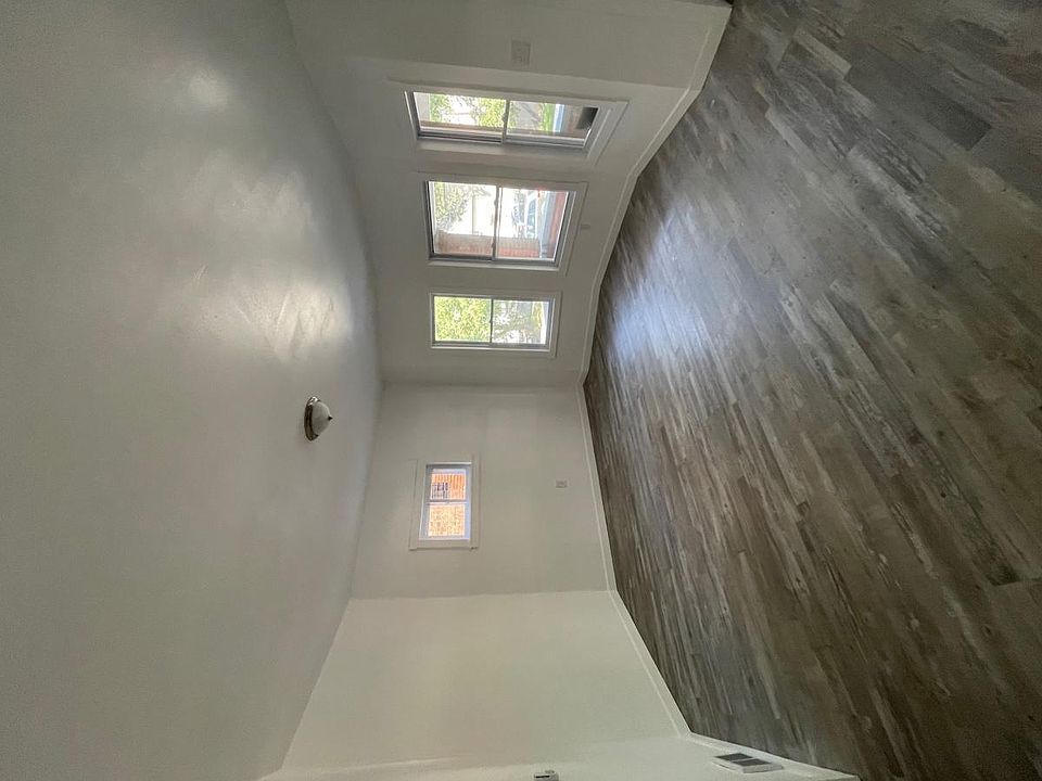 1st image of 1380 W 91st St #1