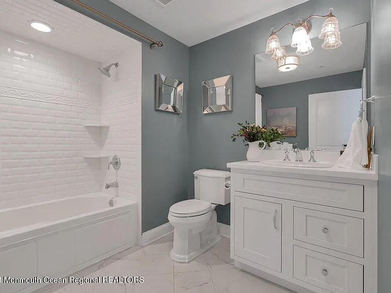 308 Morris Ave #A — Photo 22