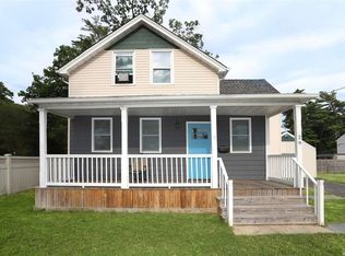 29 Washington Ave, Brentwood, NY 11717
