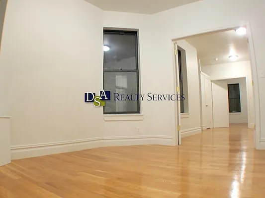 Rented by DSA Realty | media 20