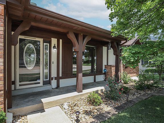 3rd image of 1311 Cherry Glen Ct