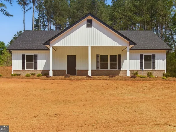 104 Tabitha Page Ln, Toccoa, GA 30577