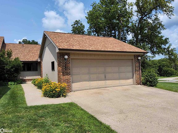 5th image of 1302 Southridge Dr