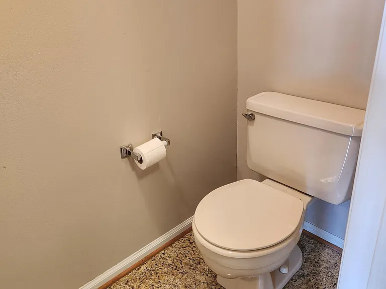 1323 Wood Rd — Photo 12