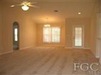 5th image of 529 NW 20th Pl