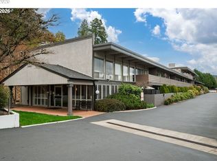 4460 SW Scholls Ferry Rd APT 6A, Portland, OR 97225