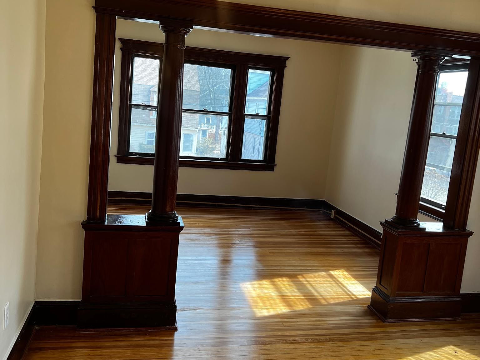 13 Bidwell Ave 2, East Hartford, CT 06108 Zillow