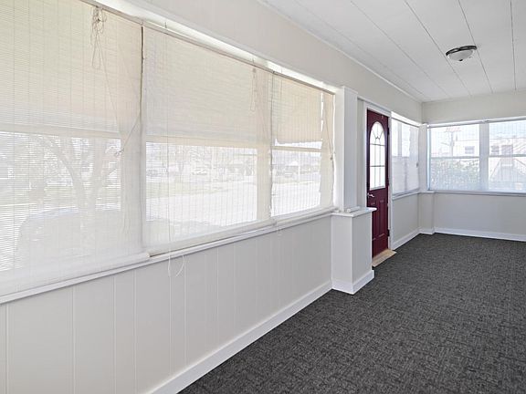 5th image of 7607 39th AVENUE