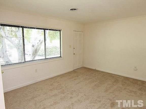 2nd image of 9 Shepherd Ln