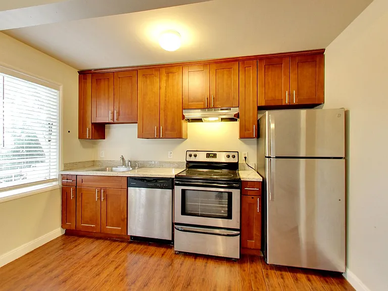 240 Cumberland St #1285R — Photo 2