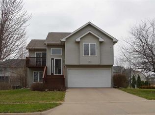 1082 Mulberry Pl, Coralville, IA 52241