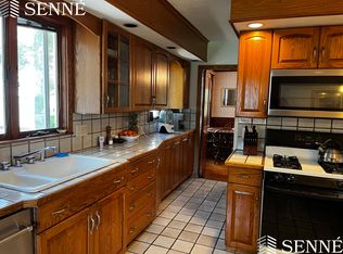 42 School St #1, Arlington, MA 02476