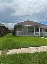 3rd image of 805 Saint Andrews Blvd