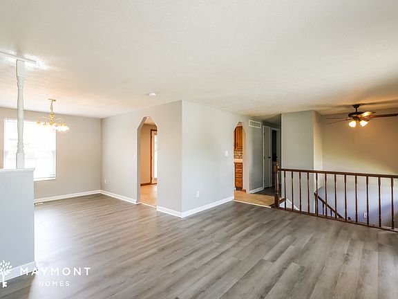 4th image of 4969 Troubador Ct