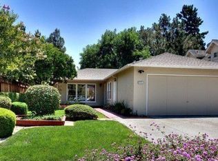 845 College Ave, Menlo Park, CA 94025