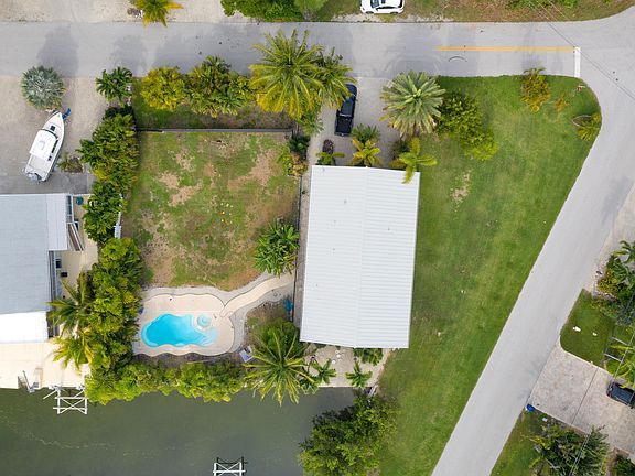 5th image of 182 Galleon Ln