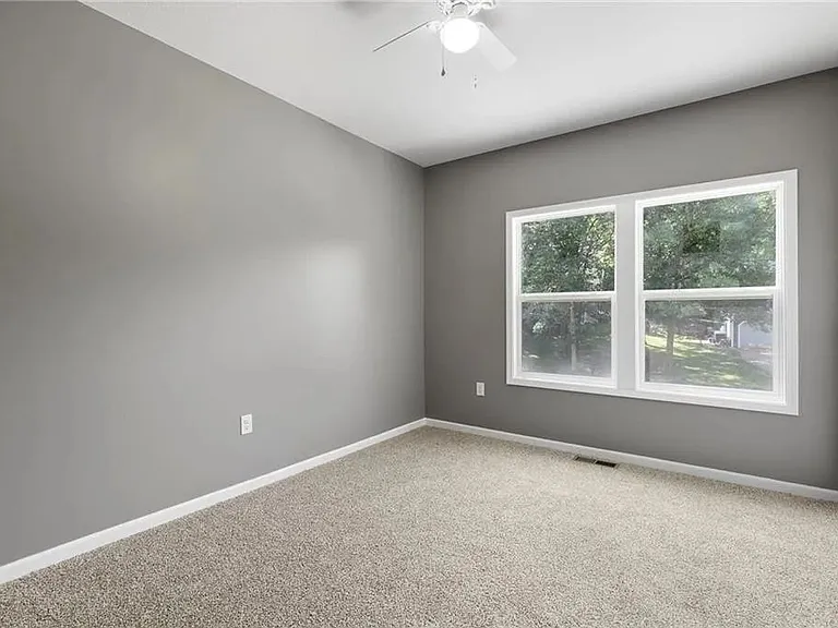 135 Cedar Ct — Photo 19