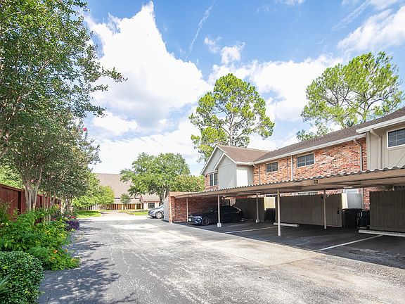 3rd image of 515 Tallowood Rd Unit 60