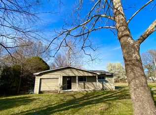 902 NW 2nd St, Wagoner, OK 74467