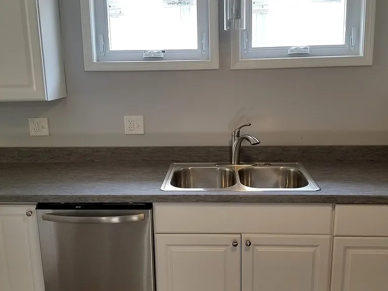 120 E 120th Pl — Photo 16
