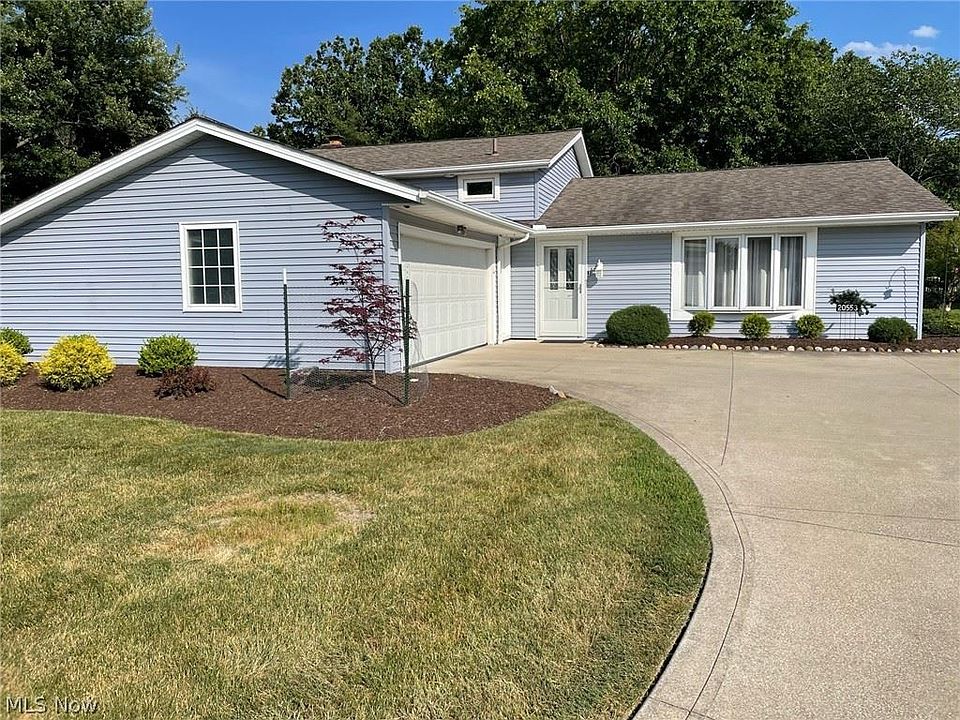 1st image of 20553 Spruce Dr