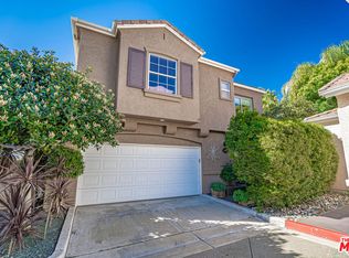 27887 Skycrest Cir #31, Valencia, CA 91354