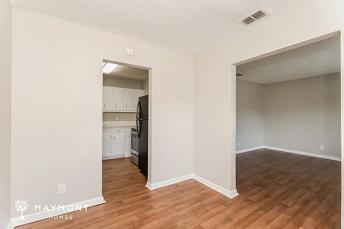 1857 W 24th St — Photo 7