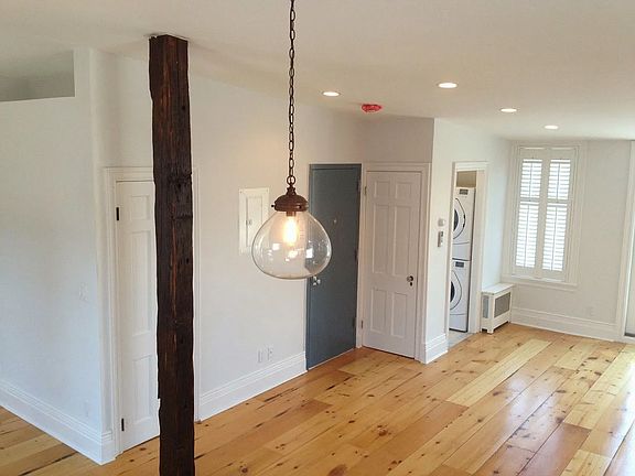 5th image of 130 8th St #3