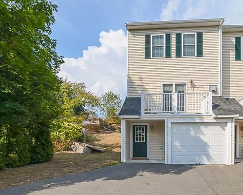 1st image of 31 Parker St