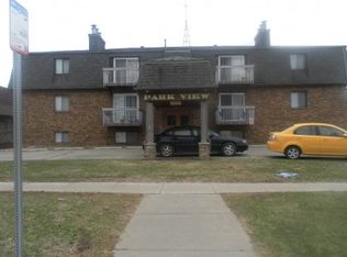 1616 5th St, Coralville, IA 52241
