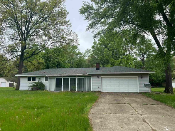 4202 Smith Rd, Lambertville, MI 48144