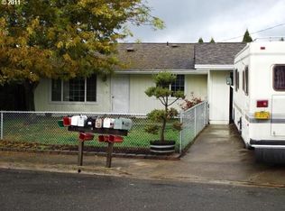 103 Azalea Ct, Sutherlin, OR 97479