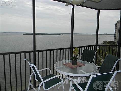 3rd image of 17170 Harbour Point Dr APT 736