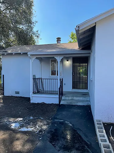 4803 Lowell Ave Photo 1