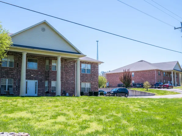 214 Rejoice Ln #102-B, Blue Eye, MO 65611