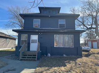 310 N Main St, Mahnomen, MN 56557