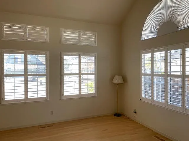 4 bed, 2110 sqft, $4,795 — Photo 3