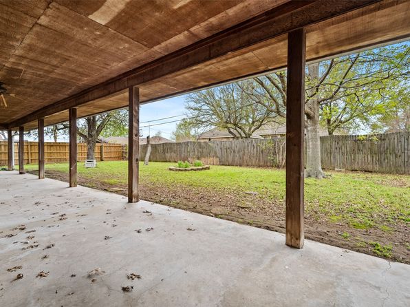 2405 Farr St, Caddo Mills, TX 75135