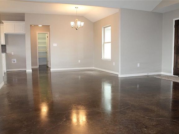 2nd image of 108 Foxtrot Ln