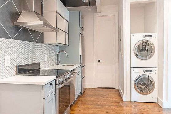 2nd image of 85 Graham Ave #4