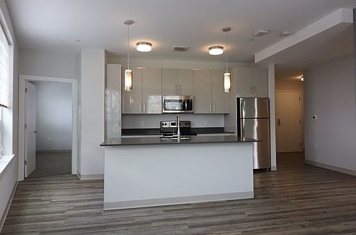 3rd image of 161 Washington St #1324