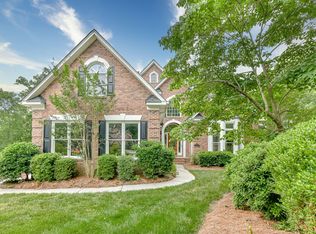 5736 Bardsey Ct, Matthews, NC 28104