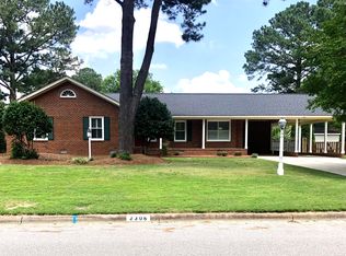 2306 Foxcroft Rd NW, Wilson, NC 27896