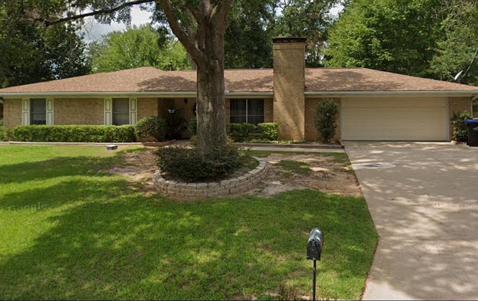 1st image of 1901 Miles Dr