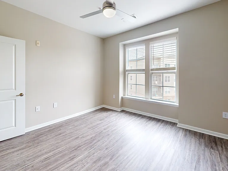 The Quarters at Towson Town Center — Photo 125