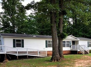 106 Little Dipper Dr, Clover, SC 29710