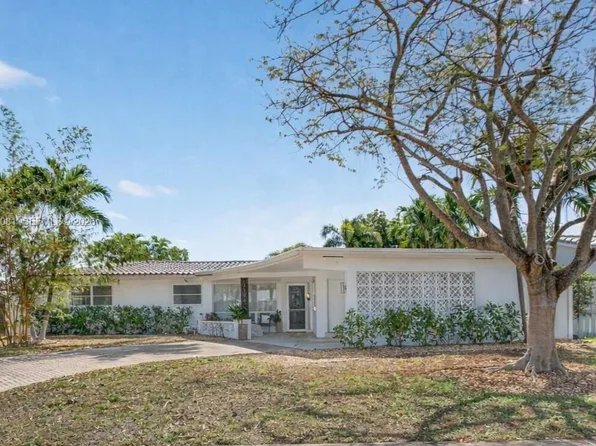 2136 NE 56th Pl, Fort Lauderdale, FL 33308