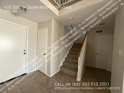 410 S Seawynds Blvd Photo 1